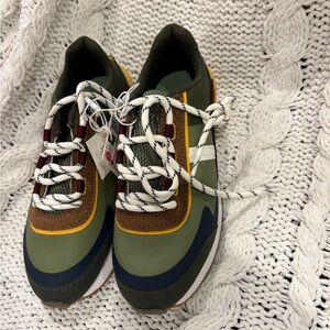Zara Multicolor Lace-Up Sneakers